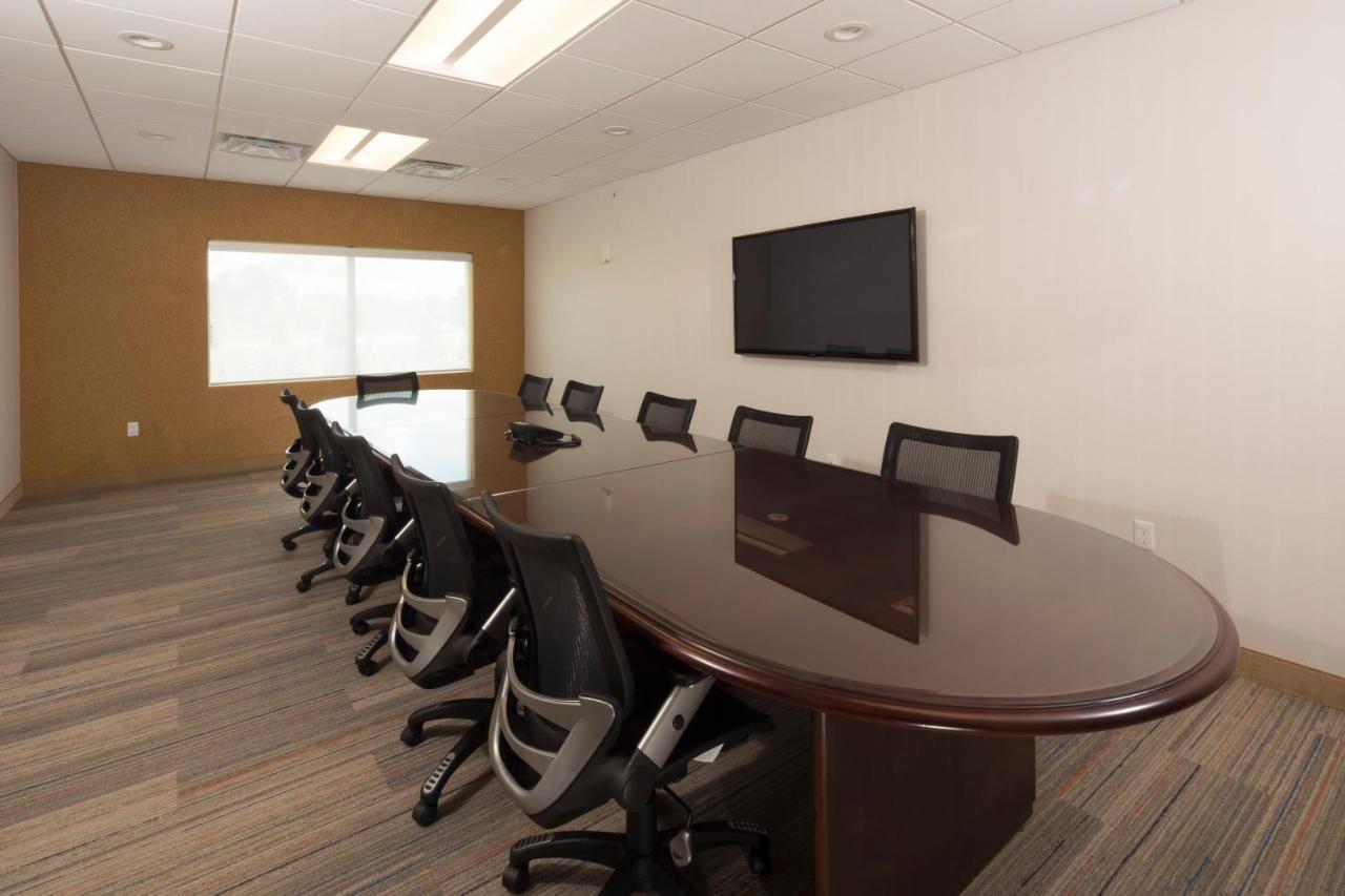 Holiday Inn Express Rochester Hills By Ihg Exterior foto